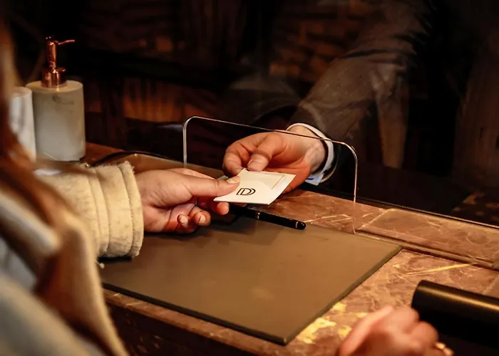 Best Hotels in Glasgow City Centre