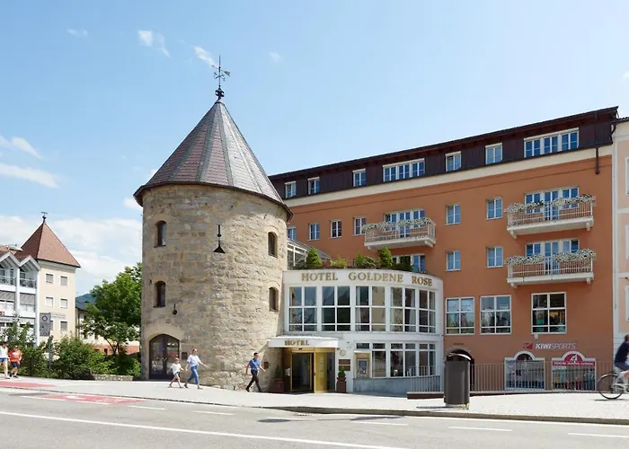 Miglior Hotel a Brunico per Scoprire le Dolomiti